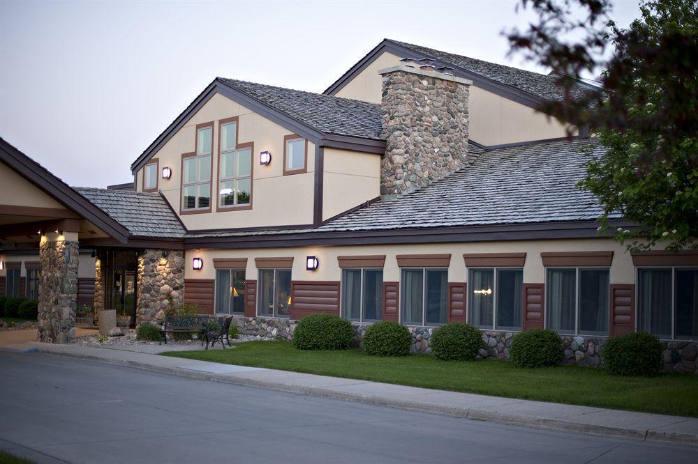 C'Mon Inn Grand Forks Exterior foto